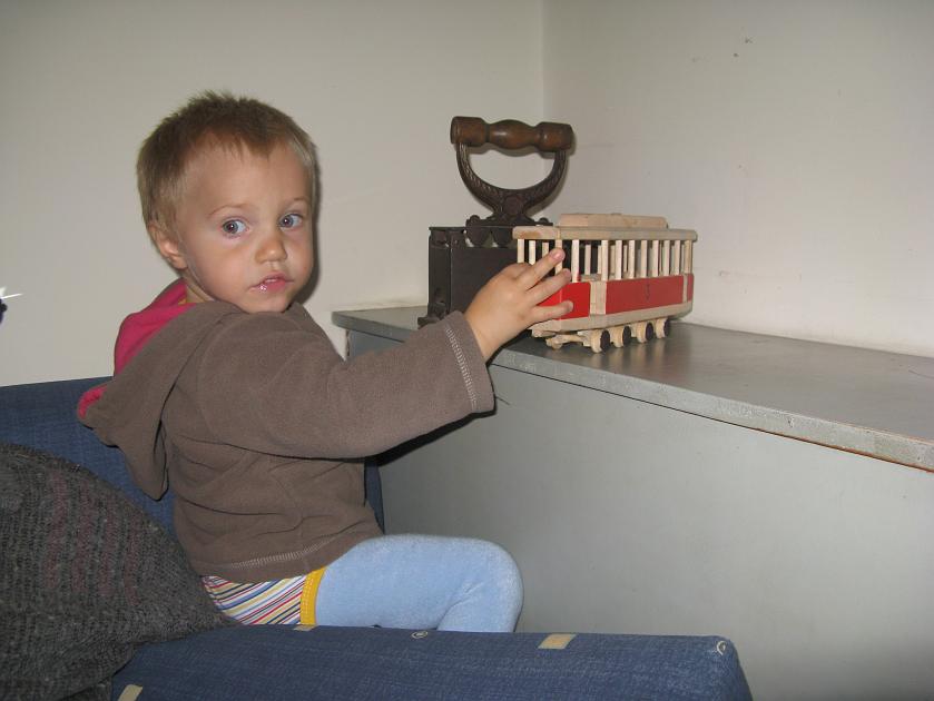 IMG_1880.JPG - Najlepsza zabawka - tramwaj