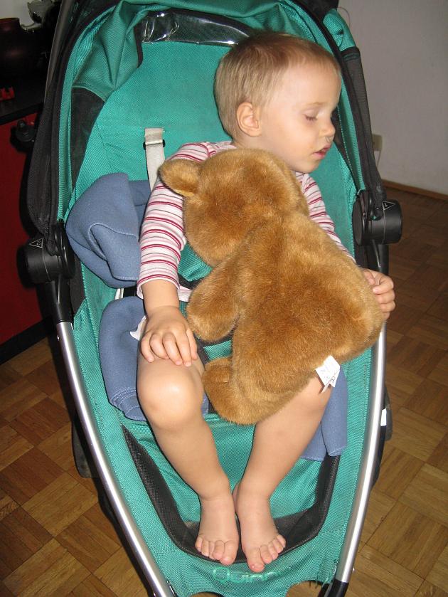 IMG_1887.JPG - �pi z misiem