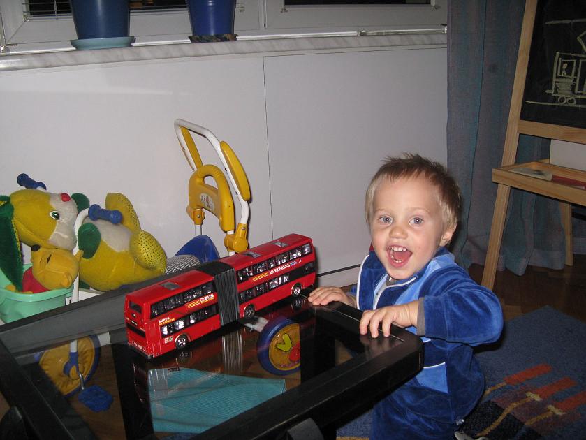 IMG_1930.JPG - Autobus!!! ("atoje!!")