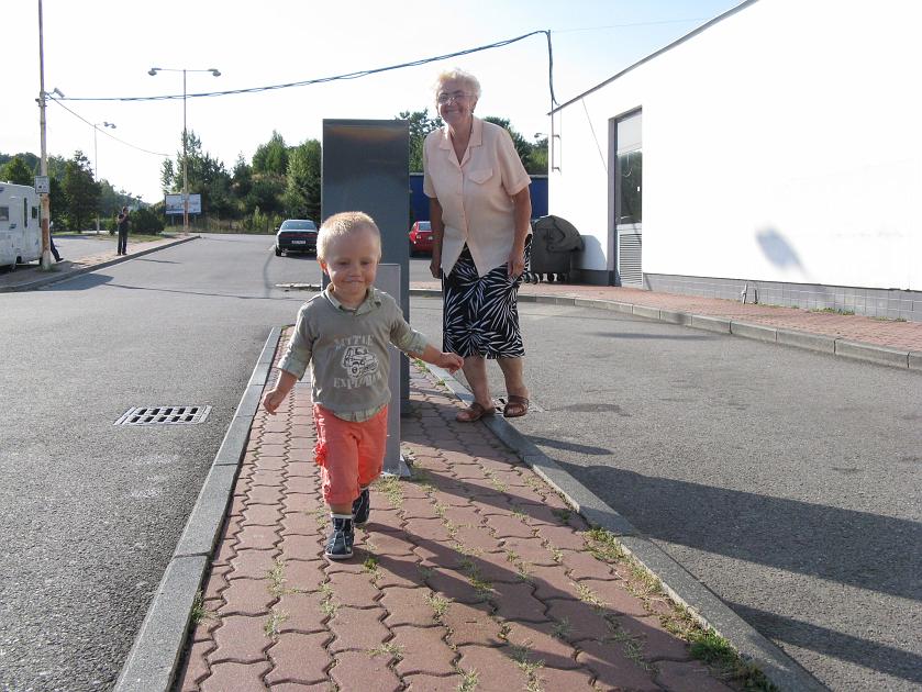 IMG_0370.JPG - Na stacji benzynowej przy D1