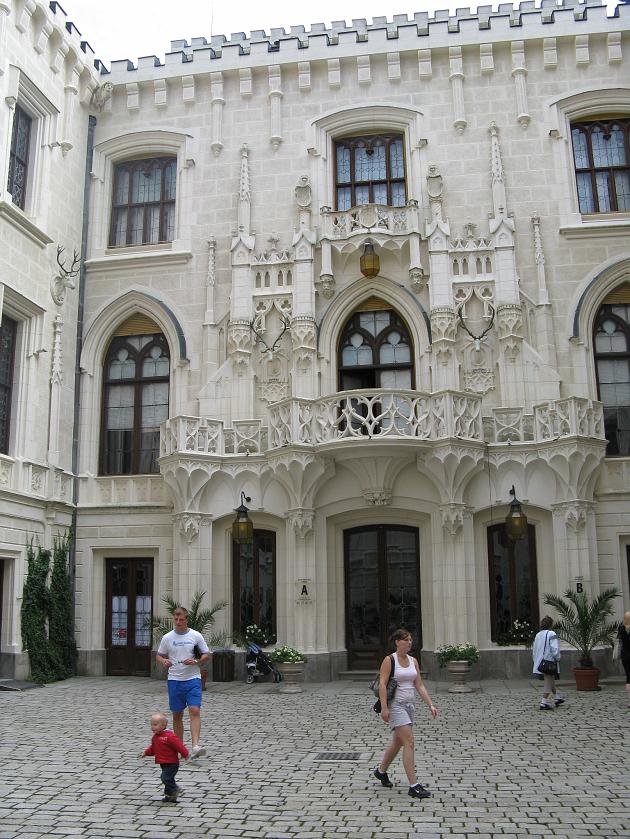 IMG_1126.JPG - Hluboka nad Vltavou - ale gdzie jest Wojtu�?