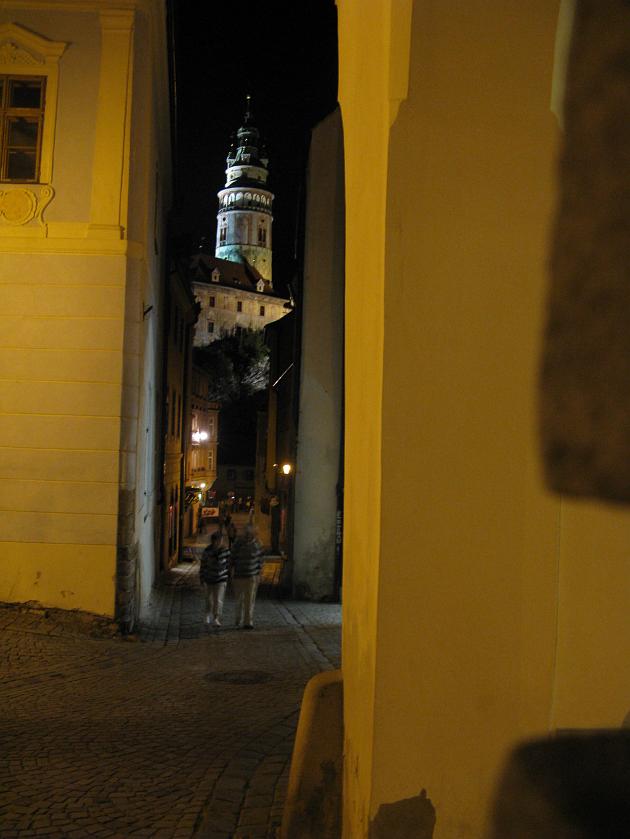 IMG_0727.JPG - Cesky Krumlov noc� - ulica Radnicni