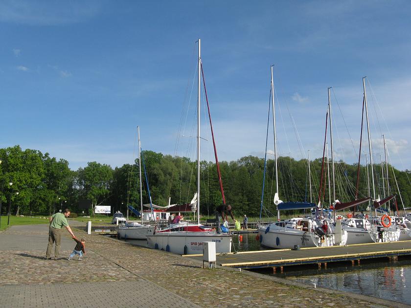 IMG_4449.JPG - Wojtka ciągnie do żeglarstwa