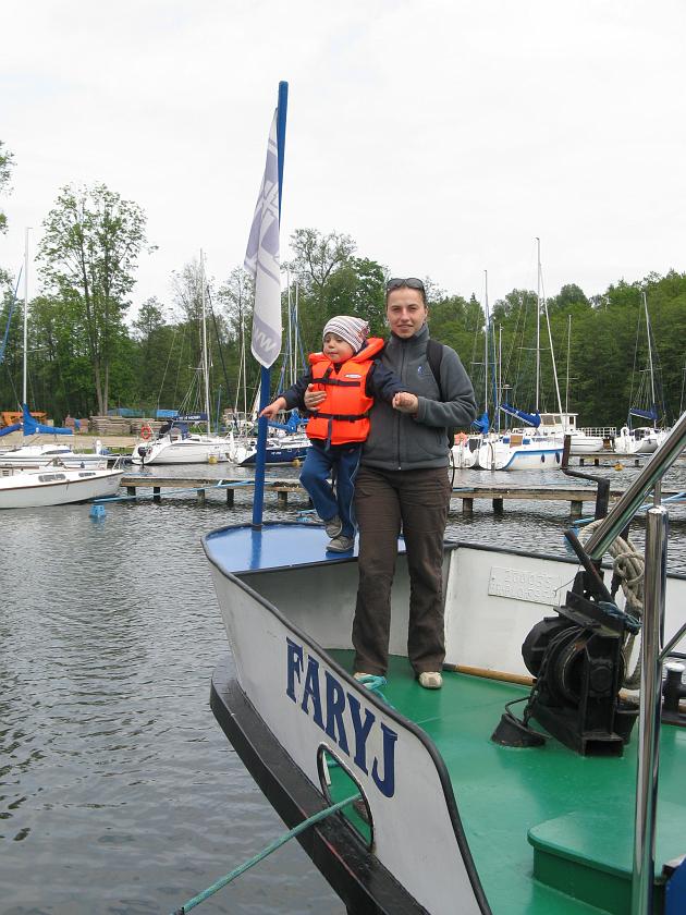 IMG_4515.JPG - Na dziobie w porcie