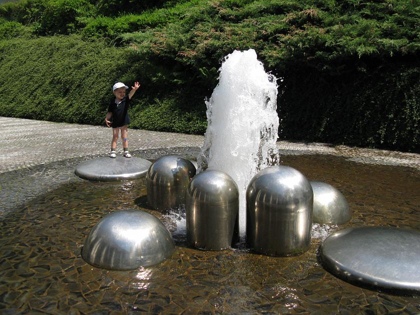 IMG_5223.JPG - Mariánské Lázně - fontanna