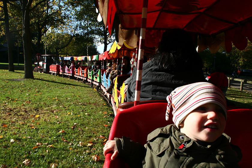 IMG_4309.JPG - Kolejka w Volkspark Mainz