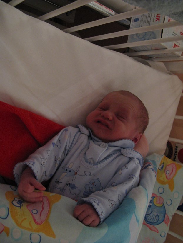 2007-12-07_0400.jpg - (2007-12-07) Poranna mina?