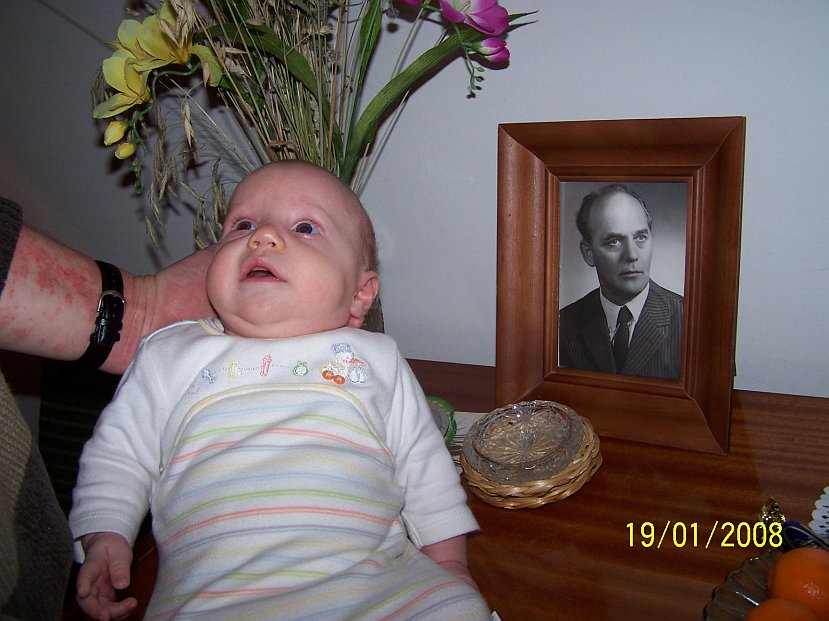 2008-01-19_0956.jpg - (2008-01-19) Zdjęcie z pradziadkiem