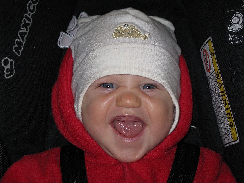 2008-05-20_2632.jpg - (2008-05-20) Bezzębna radość