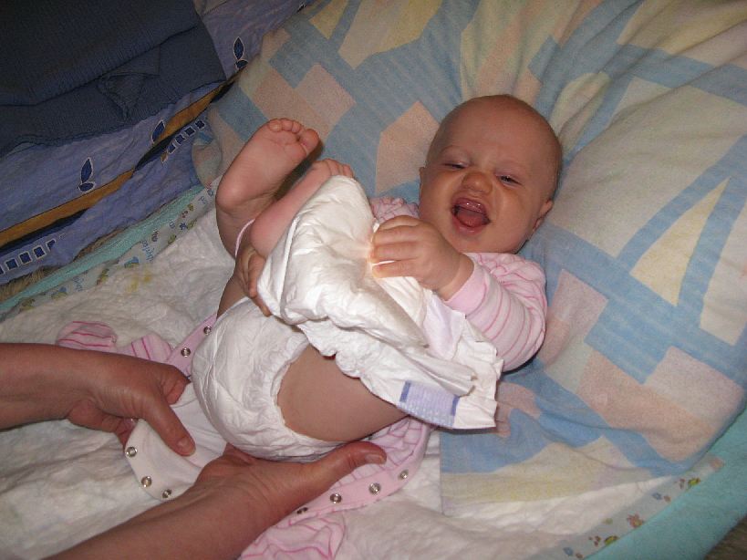 2008-05-25_2780.jpg - (2008-05-25) Zabierzcie tę pieluchę!