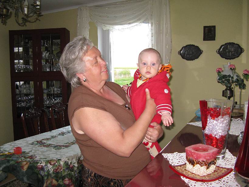 IMG_2370.jpg - Wojtek z Ciocią Marylką