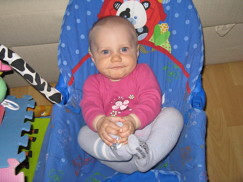 20080528-IMG_2837.jpg - (2008-05-28) Na foteliku (3)